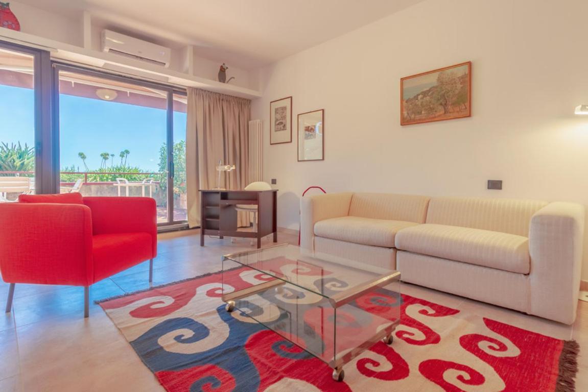 Casa Carlotta *